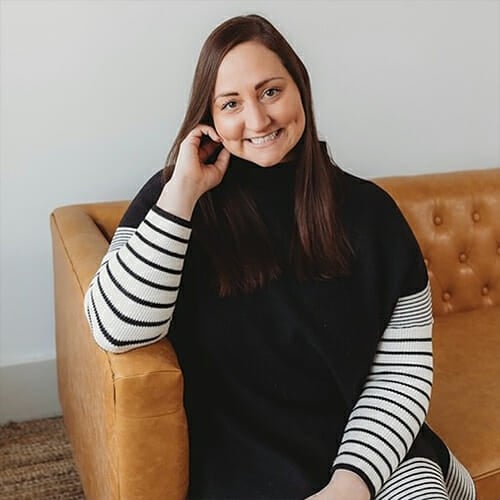 Katie Tomaschko Tout