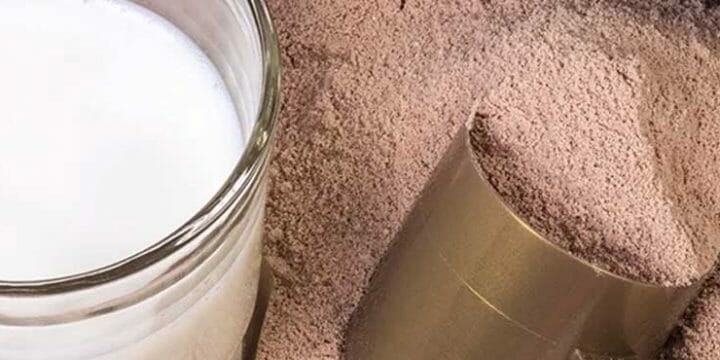 mass gainer vs whey